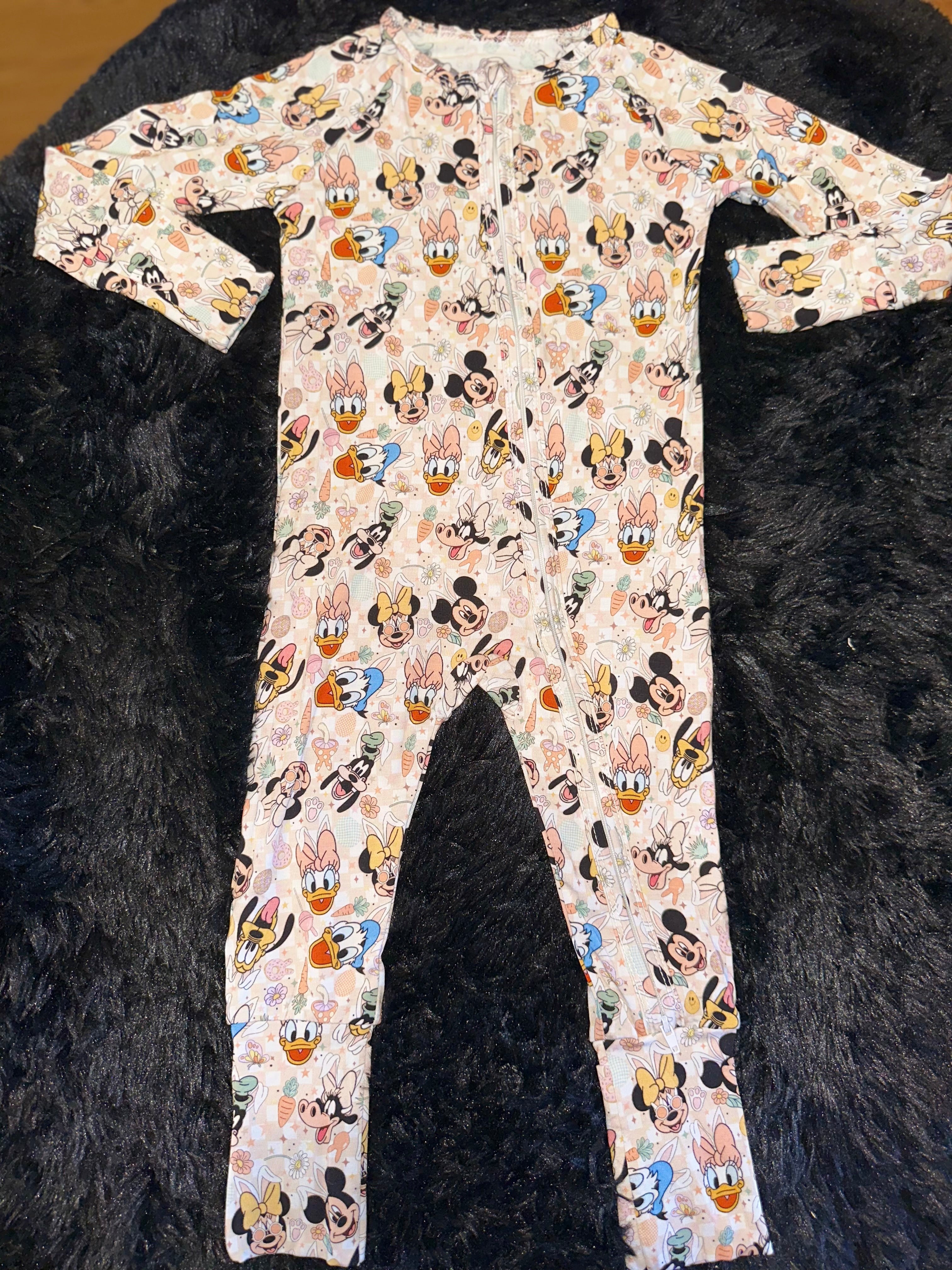 🎀 Minnie and the Gang Bamboo 12/18