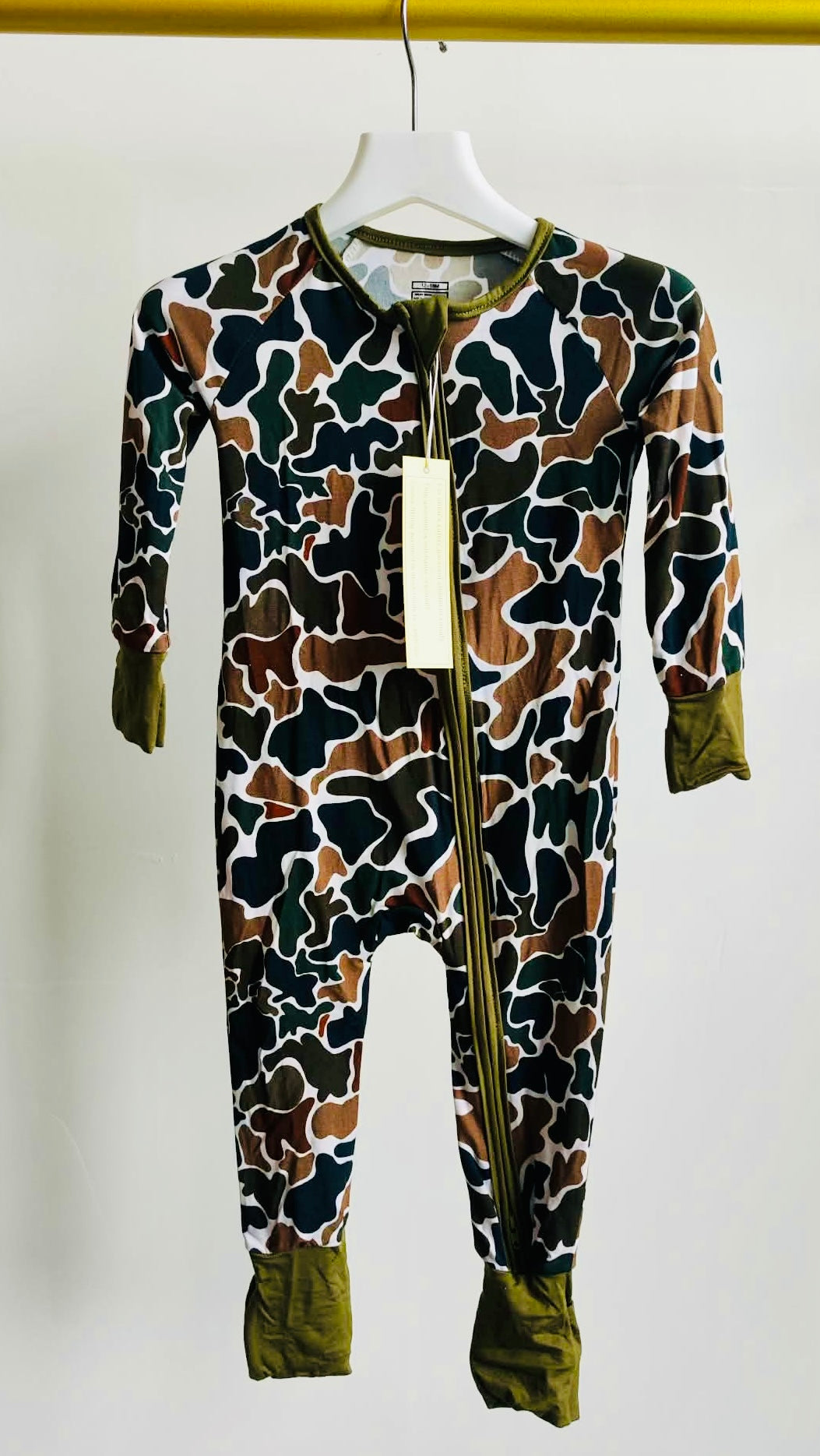 Camo Explorer Zippy